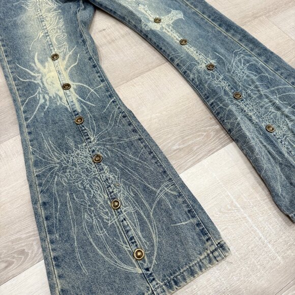 Vintage Y2K Style Jeans - Picture 2 of 6